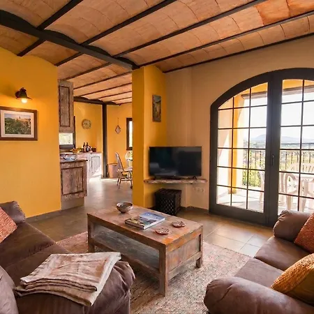 Castell Apartment Castellfollit de la Roca