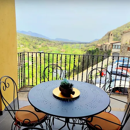 Apartament Castell *